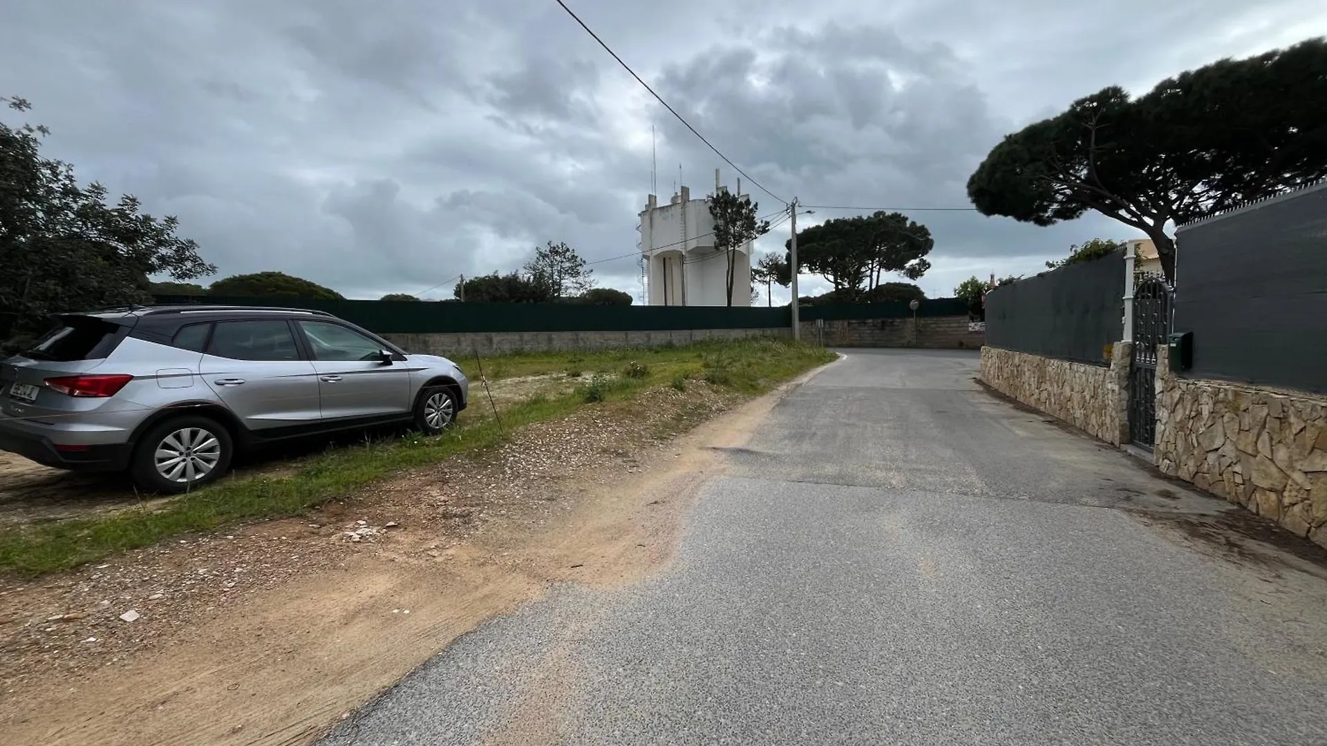 Villa Oasis 4-Bedroom Retreat With Pool In Vilamoura Quarteira