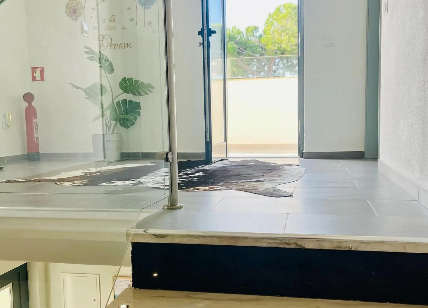 Villa Oasis 4-Bedroom Retreat With Pool In Vilamoura Quarteira